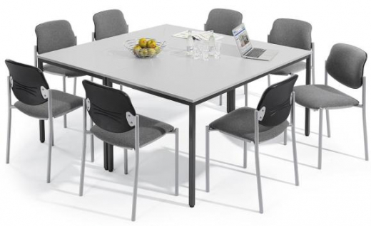 Konferenztisch / Mehrzwecktisch mit Vierkantstahlrohr