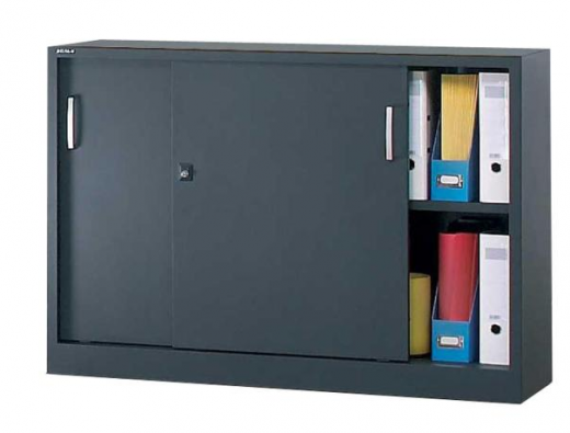 Schiebetrenschrank aus Stahl