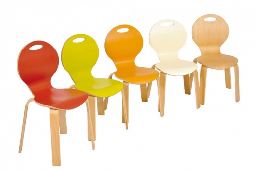 Massivholzstuhl, stapelbar