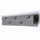 Wandgarderobe versetzt