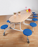 Mobiler Klapptisch Oval/ 12- Sitzer