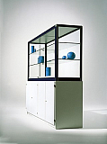 Aluvitrine mit Unterschrank