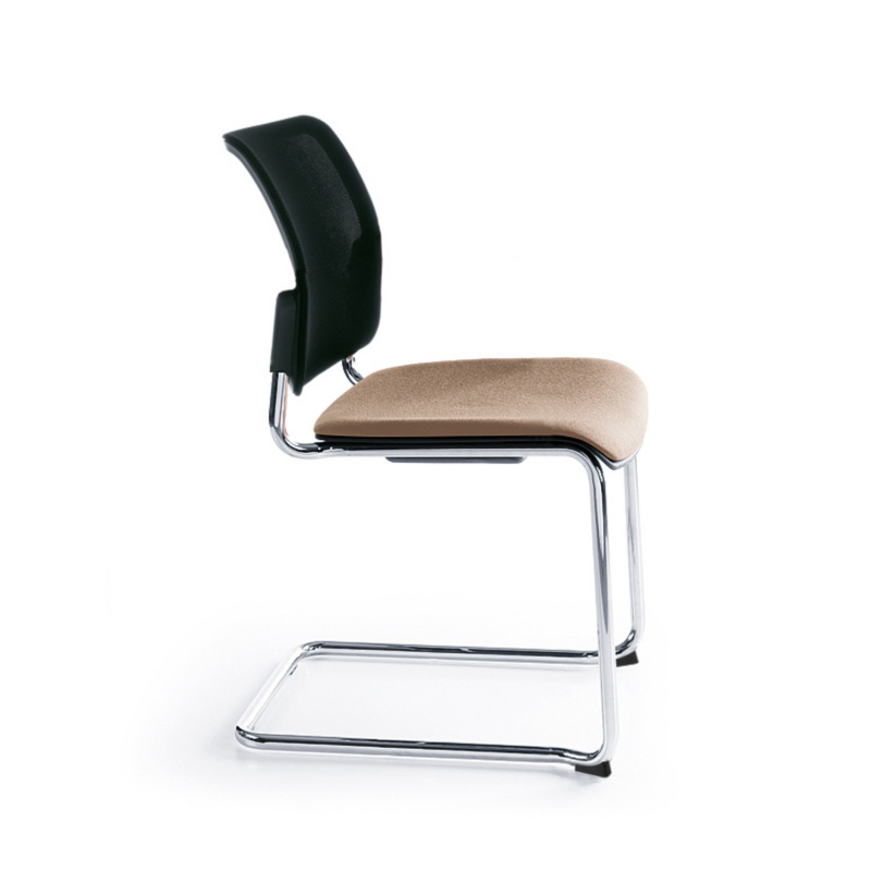 Freischwinger mit Sitzpolster