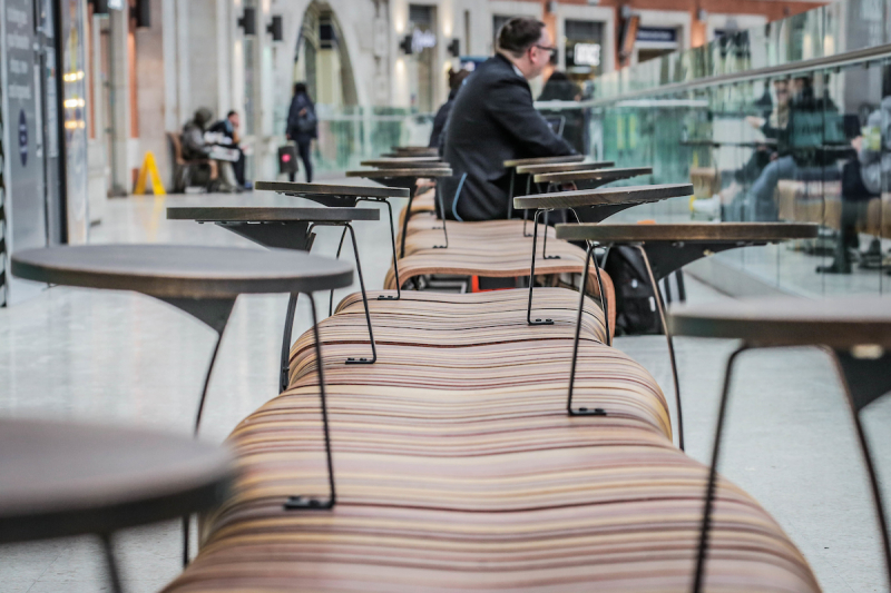 Creative Line Tisch rund