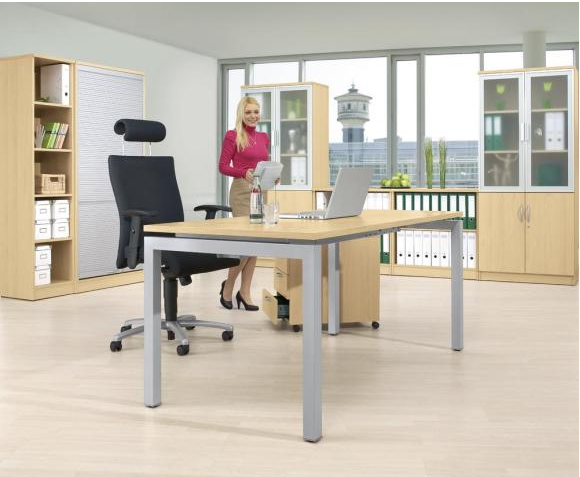 Schreibtisch 4-Fu feste Hhe