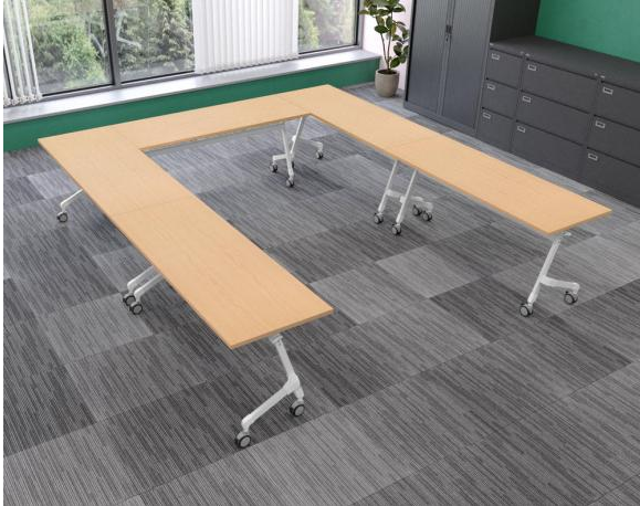Klapptisch auf Rollen