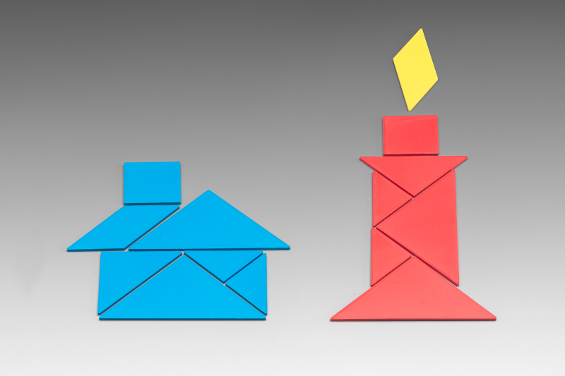 Tangramsatz in 4 Farben (28 Teile)